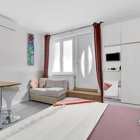Barbara Apartment Makarska